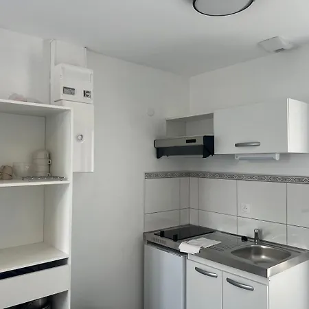 La Futuropolis : Maison Avec Independant Holiday home *